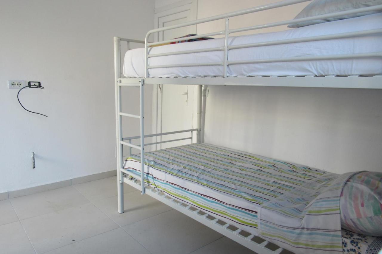 Elbasan Backpacker Hostel Екстер'єр фото