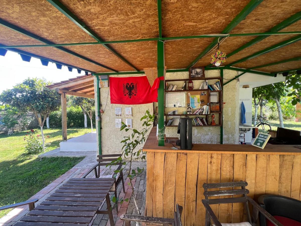 Elbasan Backpacker Hostel Екстер'єр фото