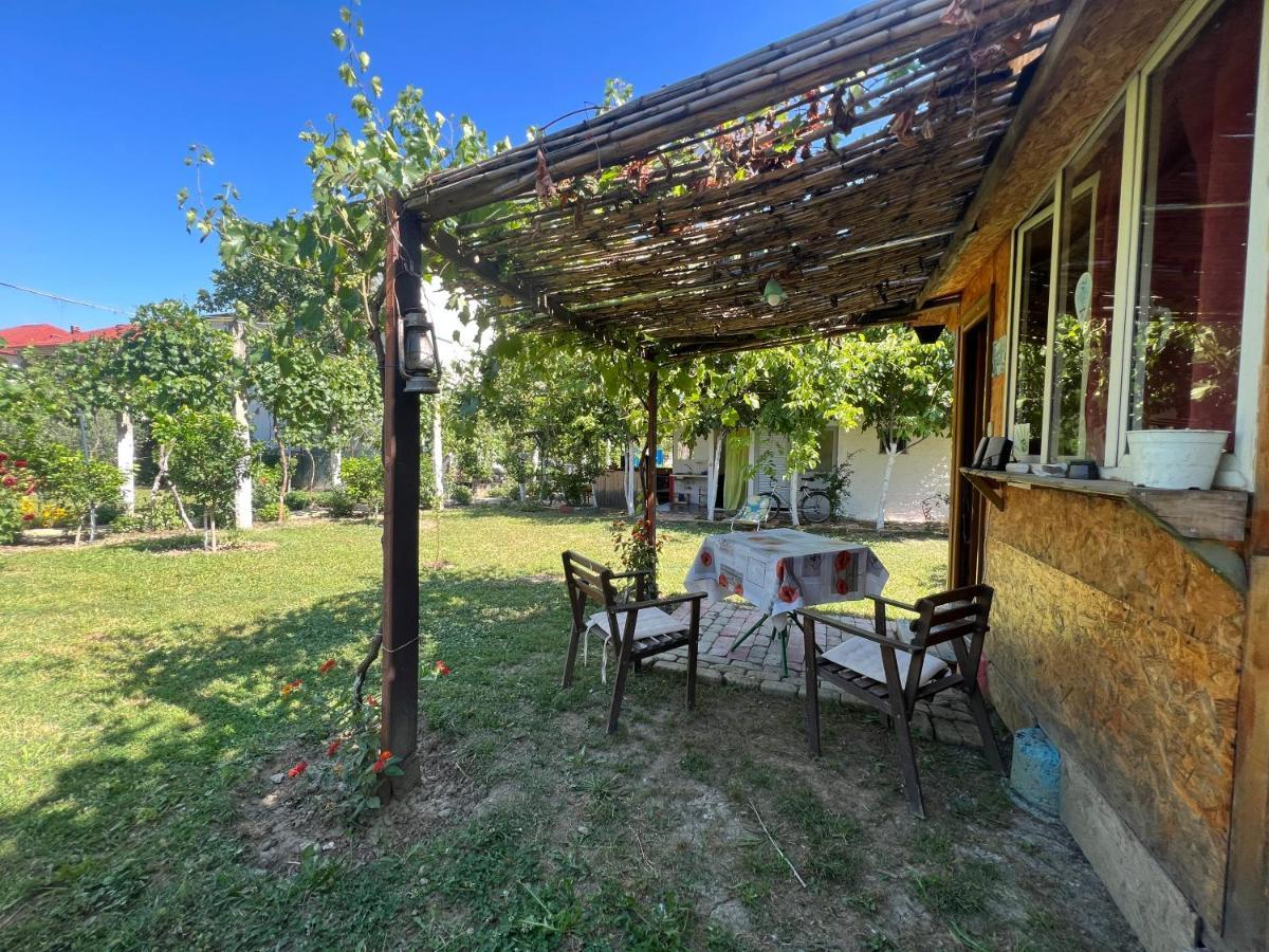 Elbasan Backpacker Hostel Екстер'єр фото