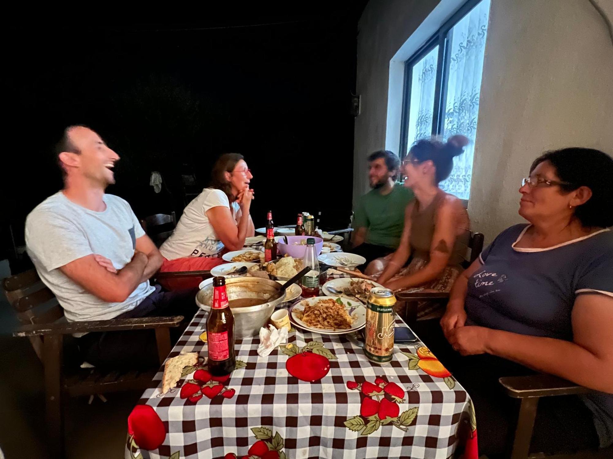 Elbasan Backpacker Hostel Екстер'єр фото