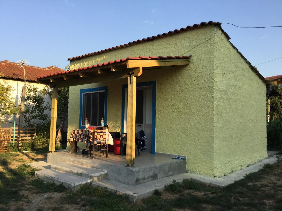 Elbasan Backpacker Hostel Екстер'єр фото