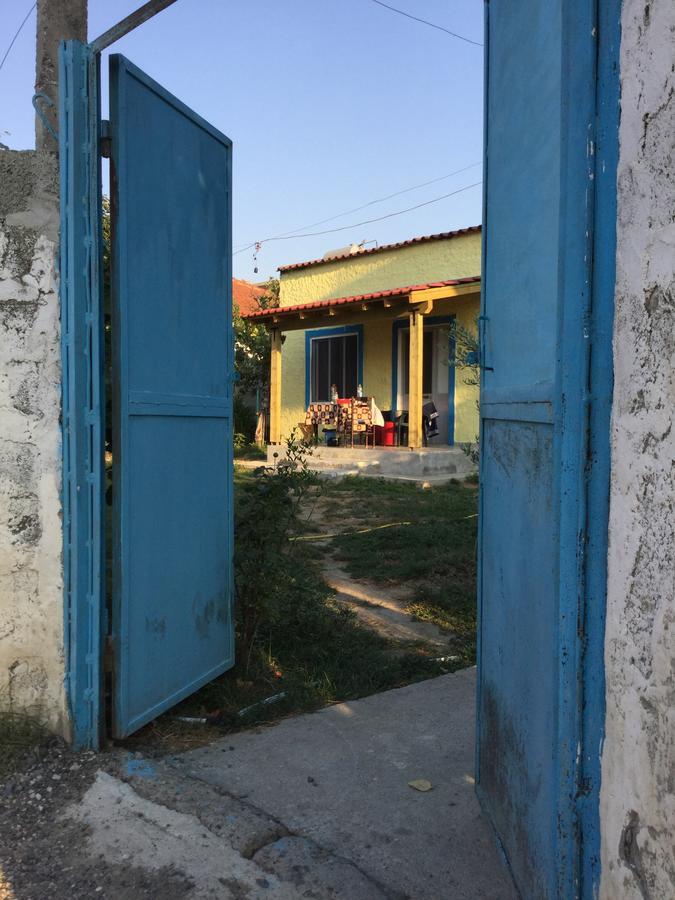 Elbasan Backpacker Hostel Екстер'єр фото